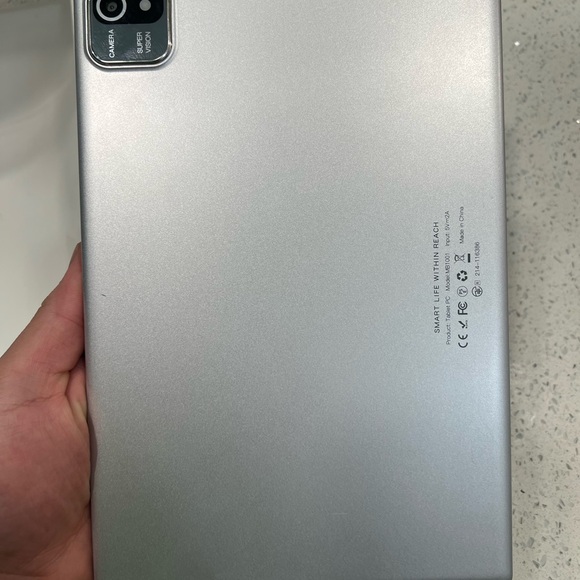 Android tablet - Picture 3 of 4